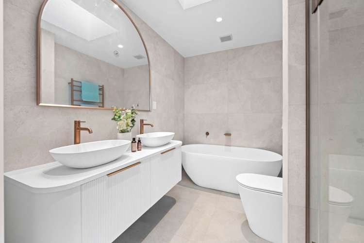 1/30 Clonbern Road Remuera_26