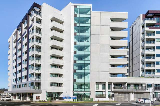 810/6 Waikumete Road Glen Eden_2