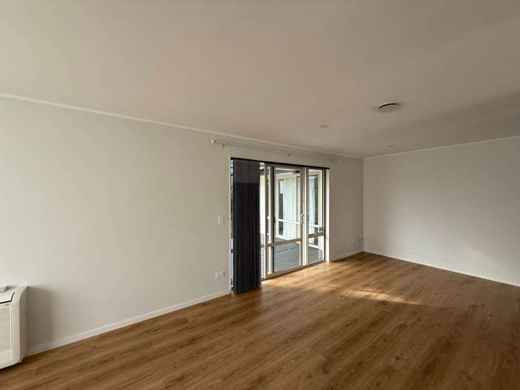 78 Kingdale Road Henderson_3