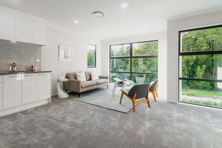 53 Bushfield Drive Flat Bush_16