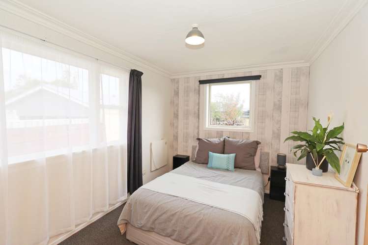 84 Racecourse Road Glengarry_12