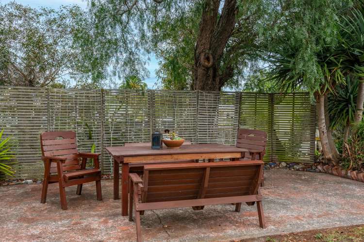 1 Grange Road North Haumoana_13