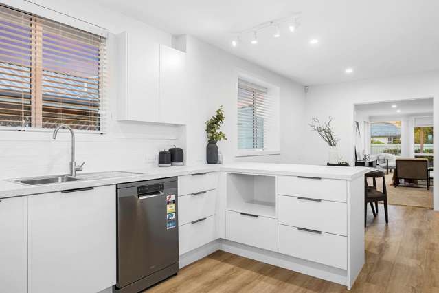 1/9 Rossiter Avenue Redwood_1
