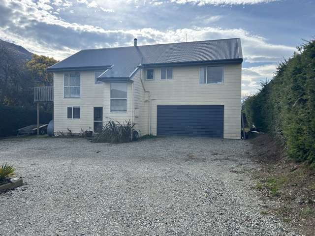 Lake Hawea Retreat