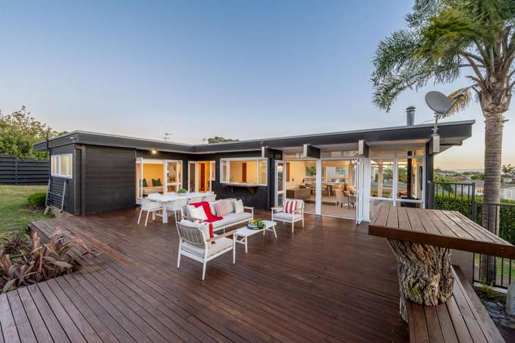 22 Andrea Place Sunnyhills_47