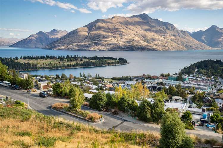 29 Belfast Terrace Queenstown_0