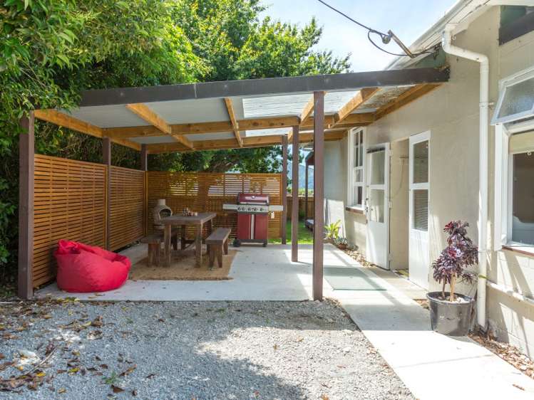 2301 Queen Charlotte Drive Anakiwa and Surrounds_16