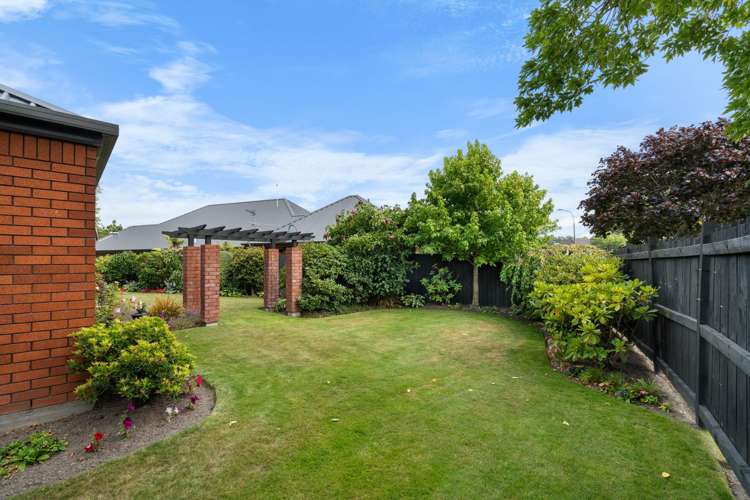 14 Brockhall Lane Avonhead_26