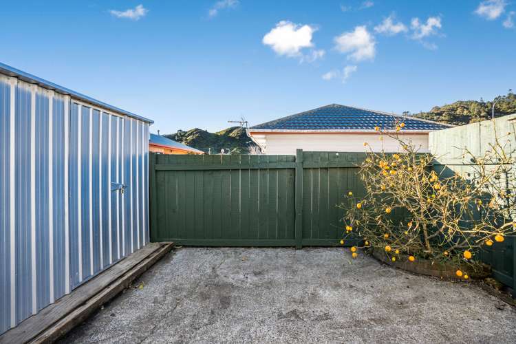 5 Glenbrook Grove Naenae_22