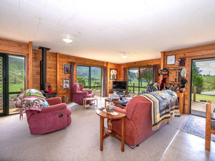 223 Coutts Road Marokopa_4