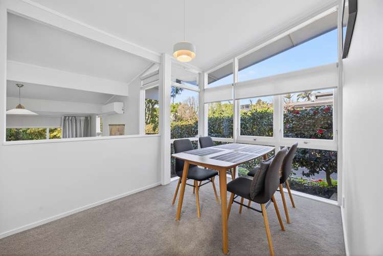 8 Blue Gum Rise Sunnyhills_8