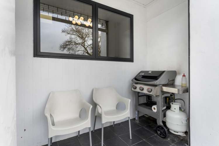 106 Main Street Pahiatua_24