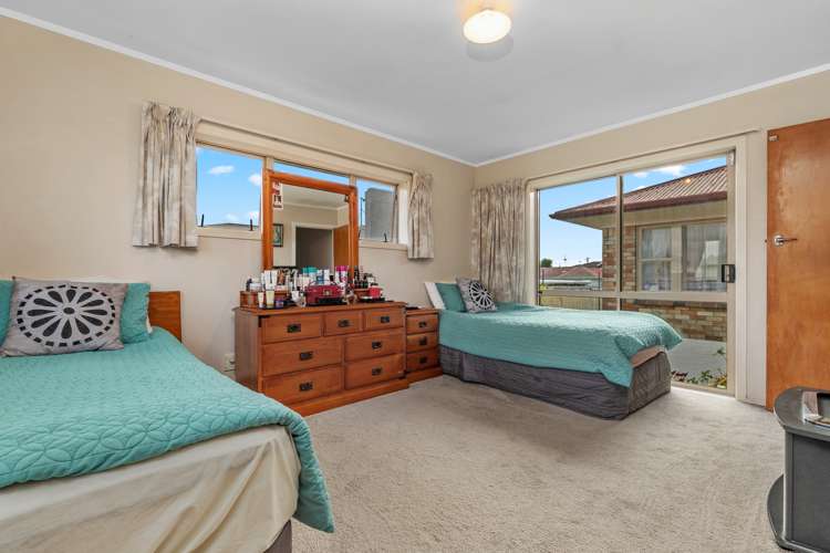 8 Grebe Street Manurewa_6