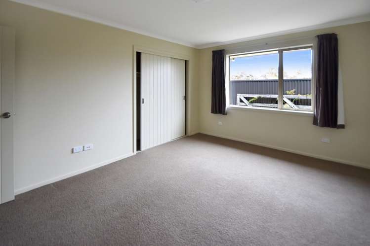 22 Lakeland Avenue Twizel_13