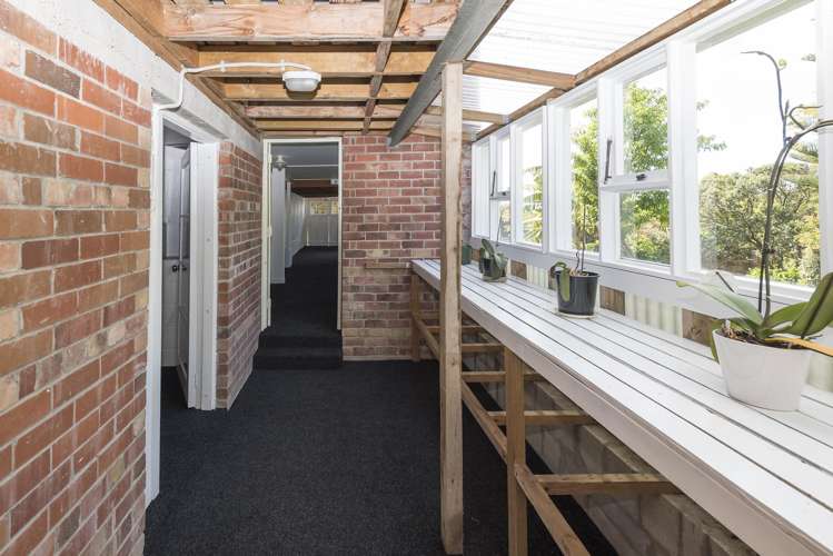 72 Pah Road Cockle Bay_23