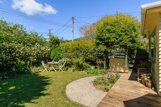 124 Hine Road Wainuiomata_2