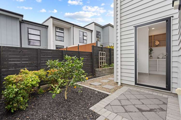 38 Tihema Lane Westgate_21