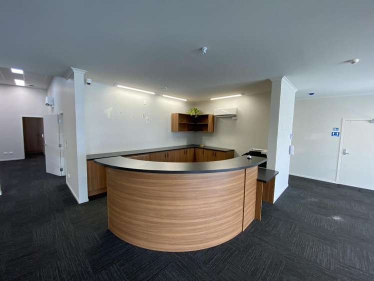 Tenancy 3, 18 Karewa Place Te Rapa_2