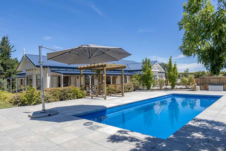 77 Fairbourne Drive Fairhall_19