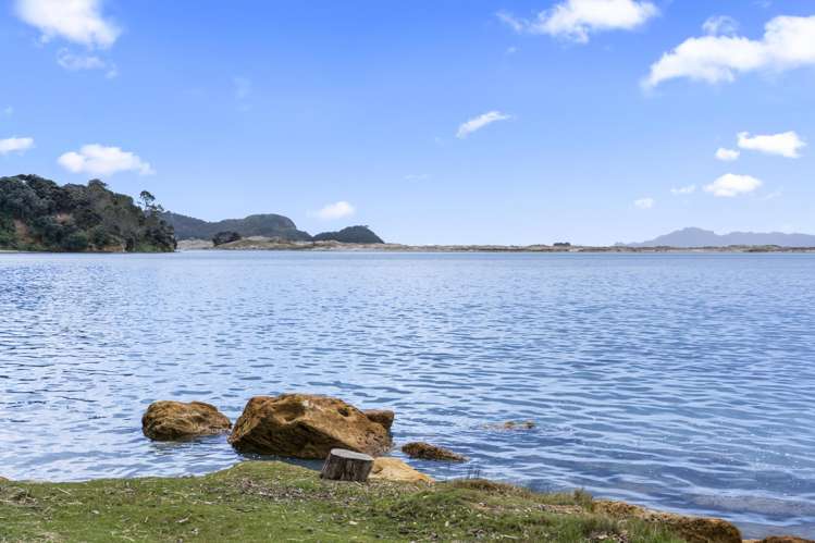 8 Heather Street Mangawhai Heads_28