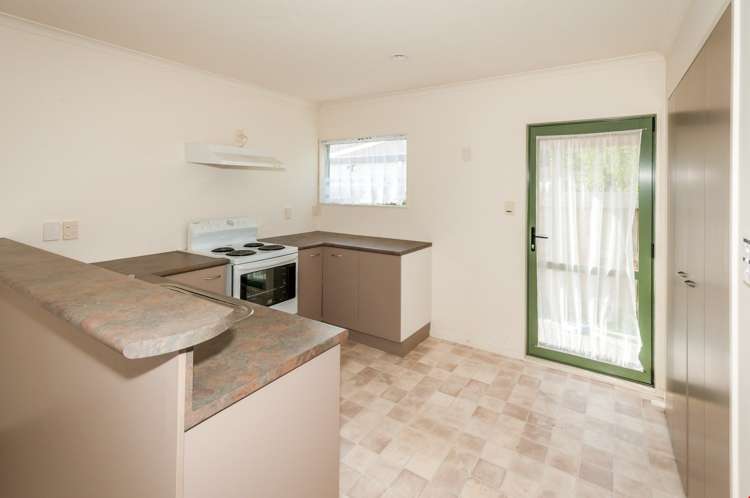 9 Applemoors Way Riverhead_7