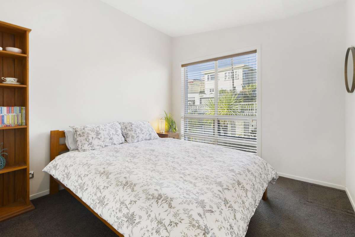 10/114 Mitchell Street_4