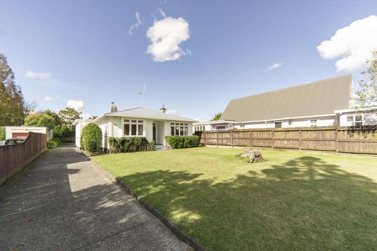 84 Nixon Street Hamilton East_14