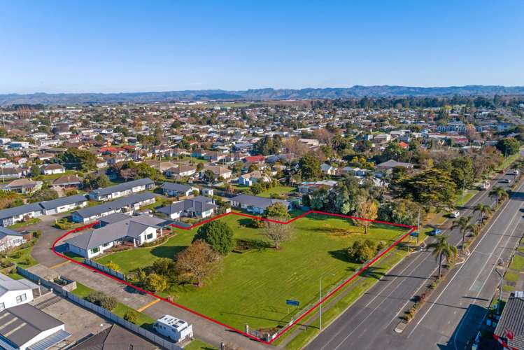 690 Gladstone Road Te Hapara_30