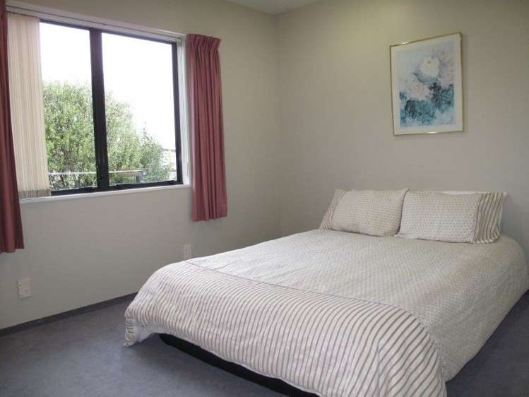 212 The Booms Avenue Thames_14