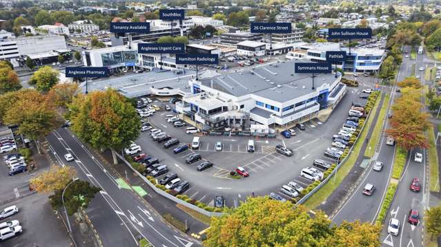 Gate 1 Cnr Thackeray, Anglesea Street Hamilton Central_4