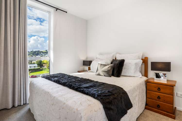 303/11 Akepiro Street Mount Eden_5