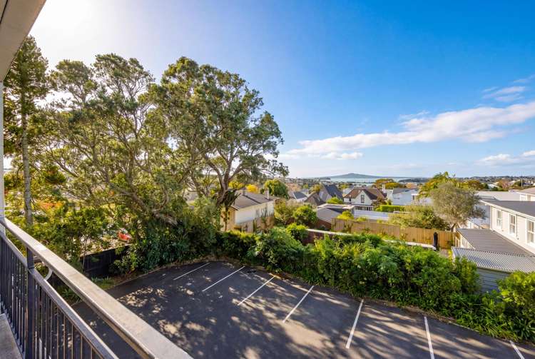 9/16 Belmont Terrace Remuera_10