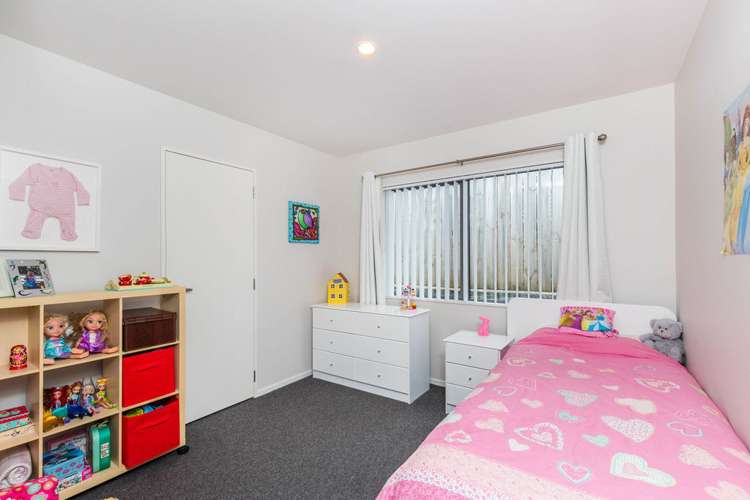 6 Domain Lane Mangere Bridge_13