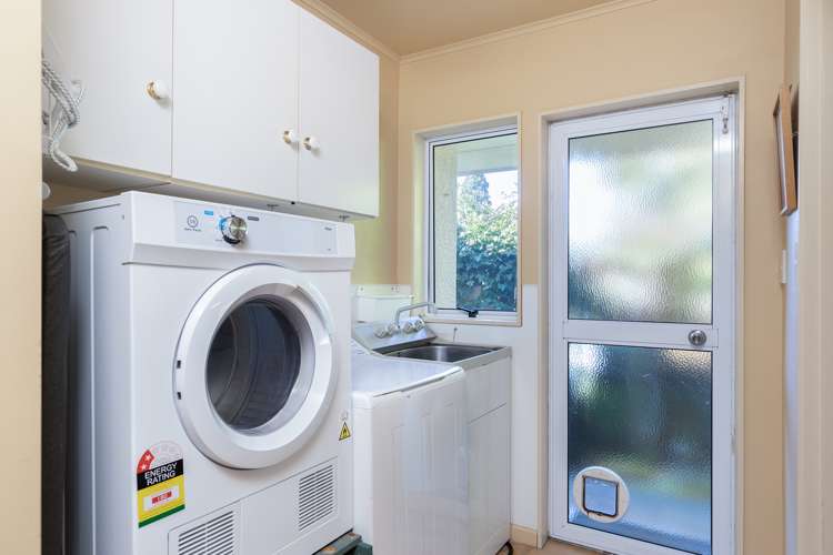 2/96 Nile Street Nelson City_13