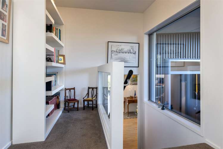 8 Ridgetop Rise Fairhall_26