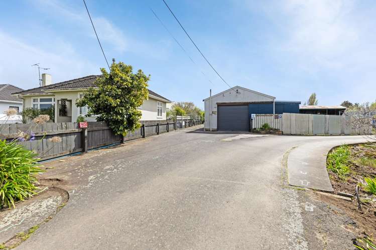 33 Lower High Street Marton_15