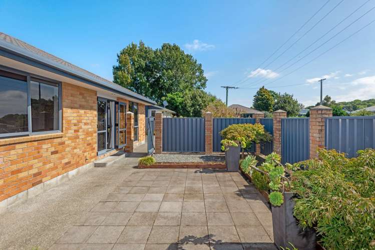 18 Leon Street Riverdale_14