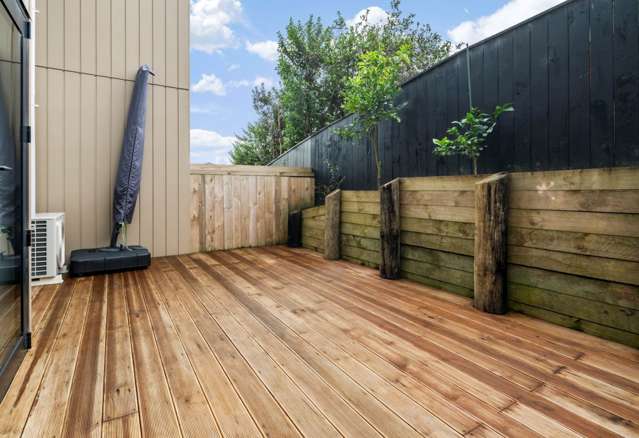 2/66 Bruce Road Glenfield_3