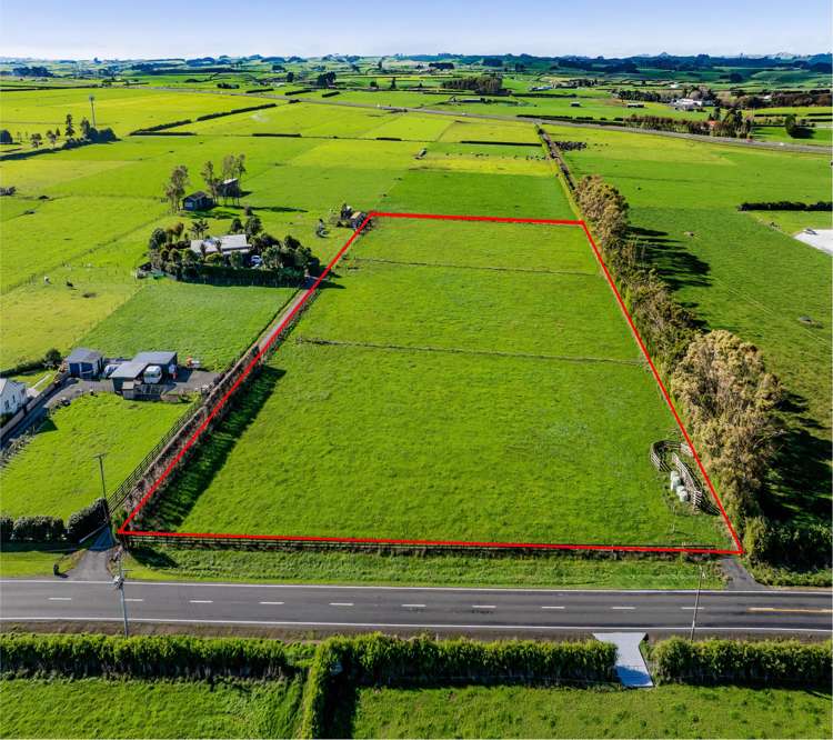 84 Mawhitiwhiti Road_0