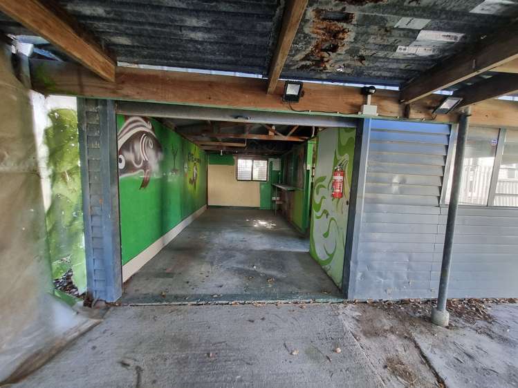 9 Mavis Place Beach Haven_12