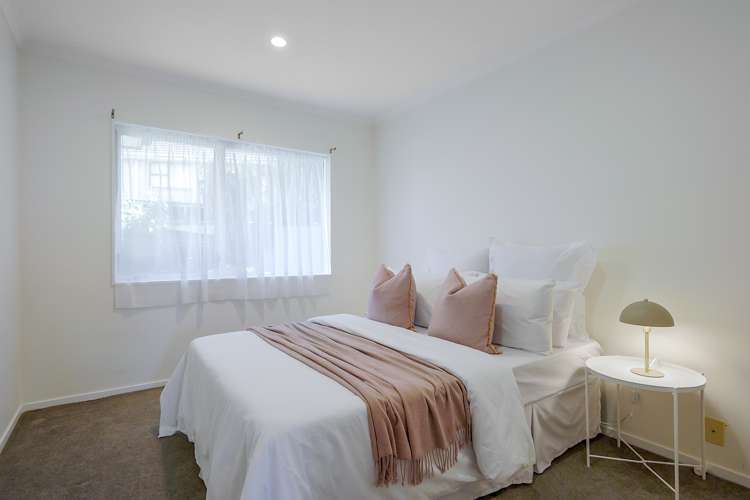 7B Barberry Lane Te Atatu Peninsula_20