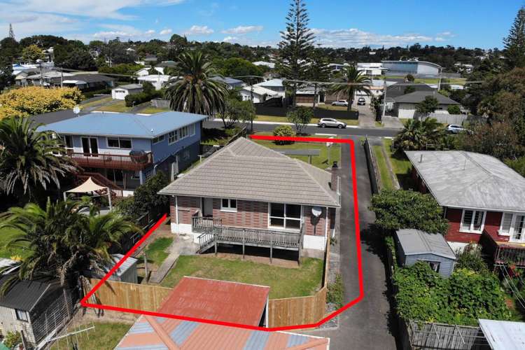 1/15 Tiri Tiri Road Birkdale_11
