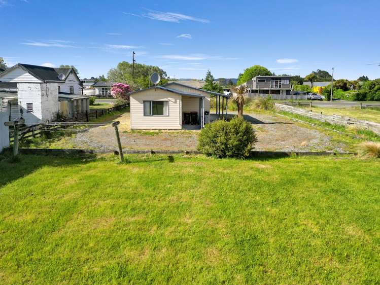 25 Helena Street Lumsden_21