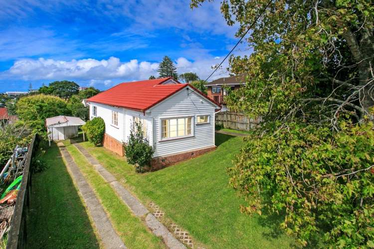 9 Roseberry Avenue Birkenhead_18