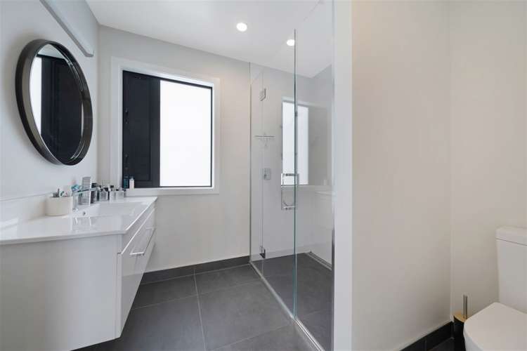 63 Harris Drive Silverdale_11