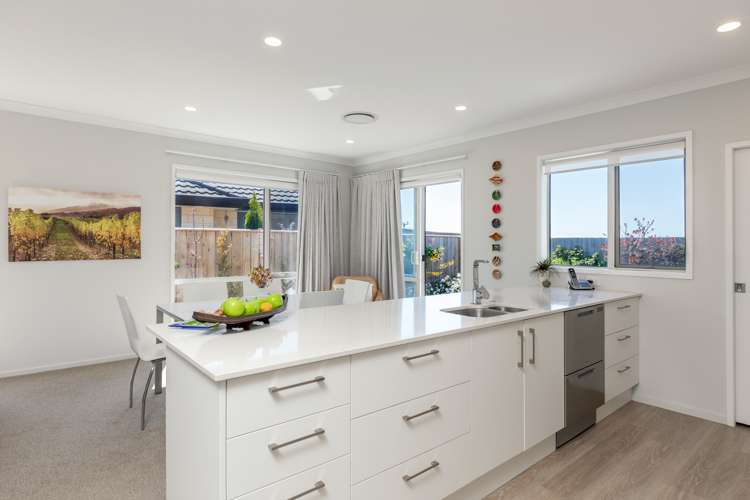 24 Ara Drive Redwoodtown_8