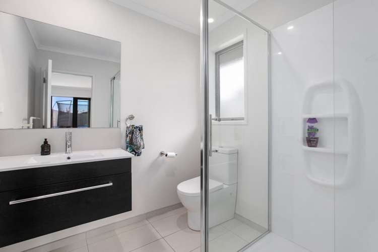 23 Tuaia Street Pyes Pa_12