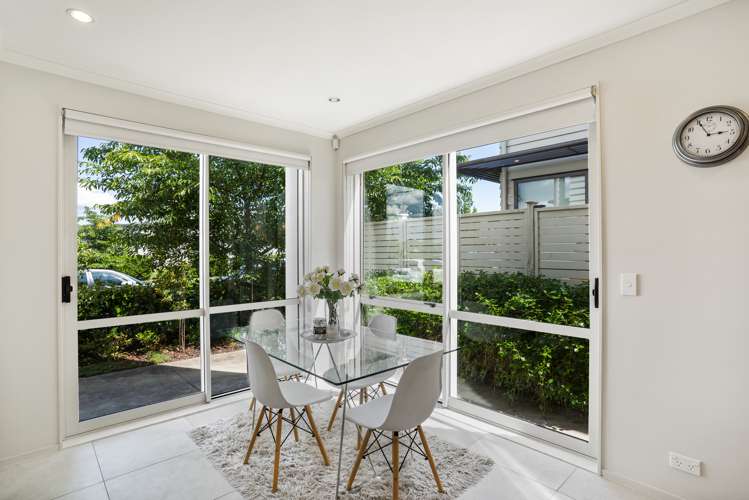 55 Costa Viva Crescent Karaka_6