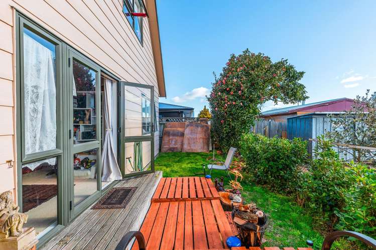 2/202 Taharepa Road Central_12