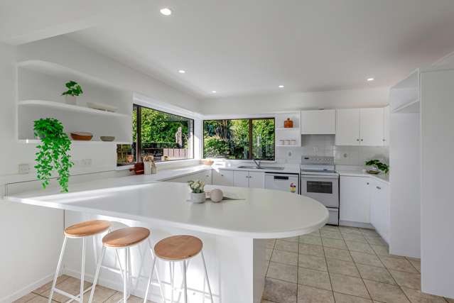 16 Huia Street Waikanae_1